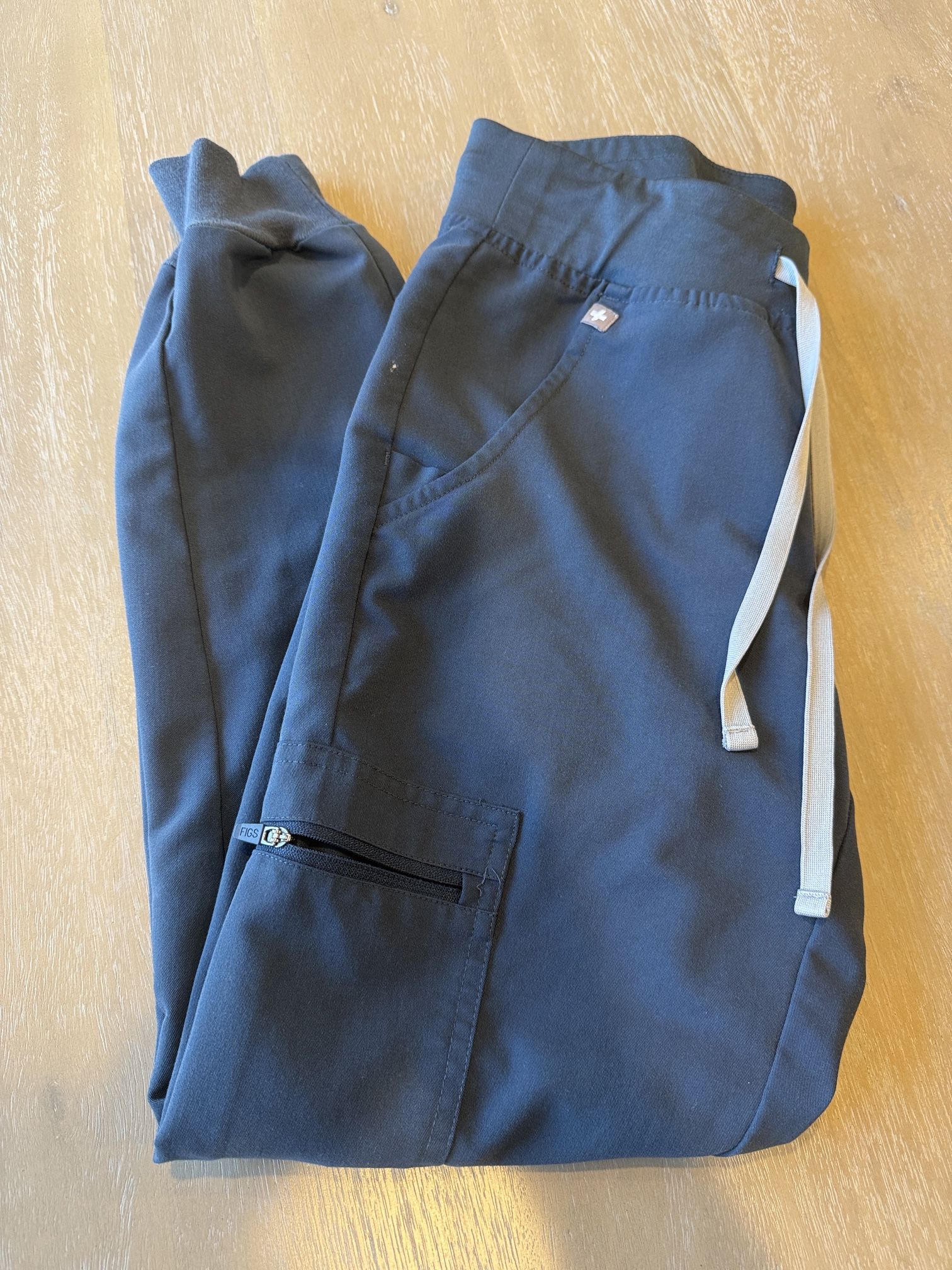 FIGS Zamora Petite Jogger Pants