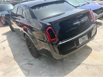 2012 Chrysler 300S