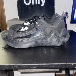 Giannis  Basketball Shoes 