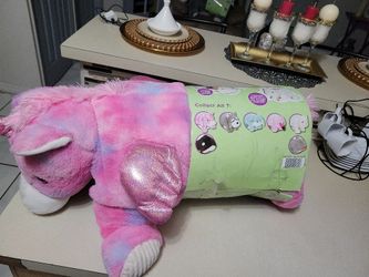 Kelly Toy BeeHappy 30" Collection Pillow Chum Unicorn .