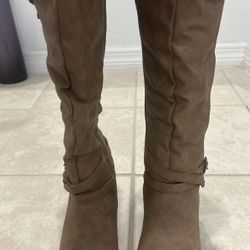 Size 7 Boots