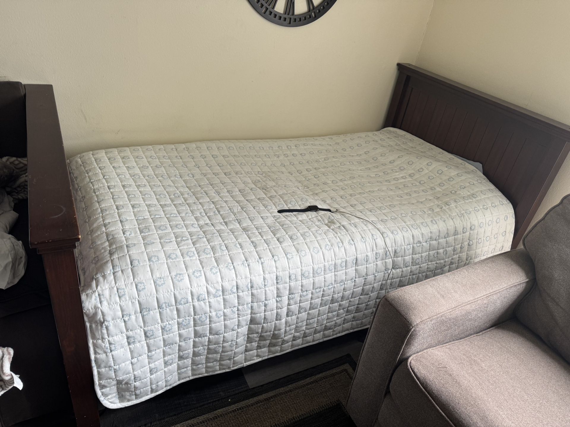 Twin. Bed FRAME + MATTRESS  SEALLY 