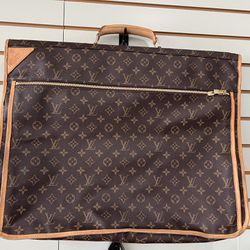Louis Vuitton Garment bag