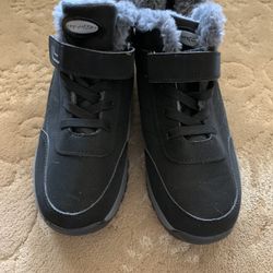 Women’s Boots (NEW)