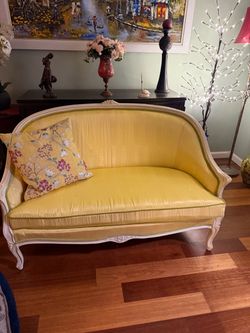 French Provincial Loveseat Settee Sofa Yellow Gold