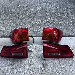 TAIL LIGHT SET. 