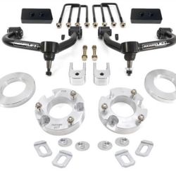 3.5" SST LIFT KIT - FORD F-150 2WD 2021-2025