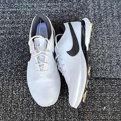Nike Victory Golf Shoes