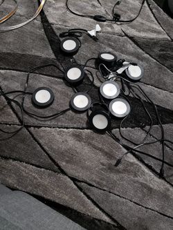 commercial electric light puck