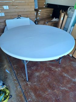60in Round Folding Tables