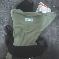 Moby Baby Carrier 