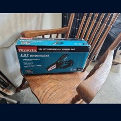 Makita 18v 6" Chain Saw - NEW - NEVER Used