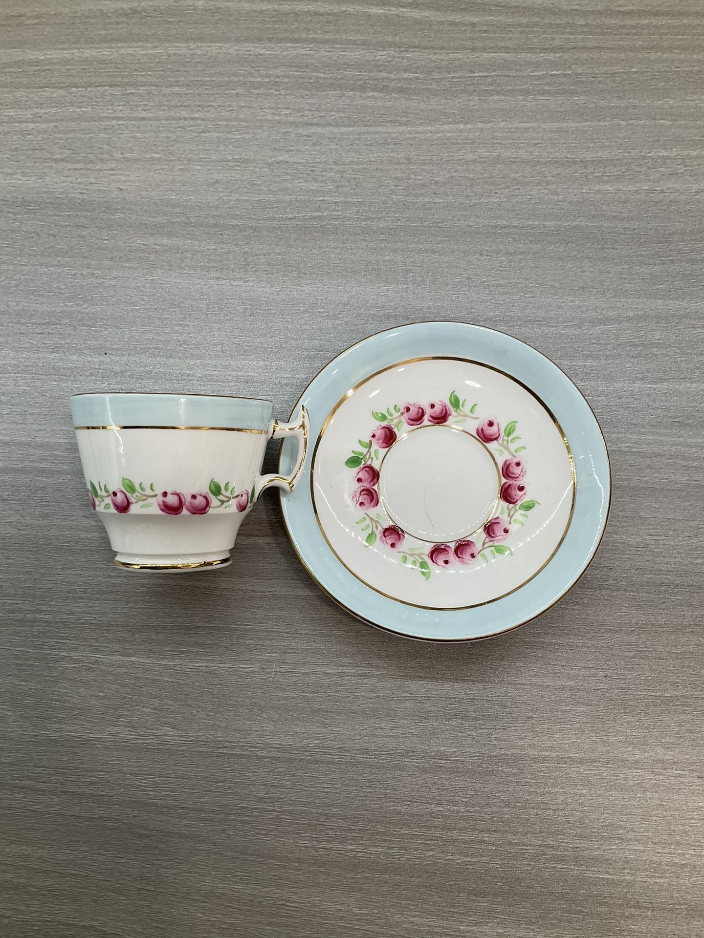 PHOENIX BONE CHINA T.F. & https://offerup.com/redirect/?o=Uy5MVEQ= ENGLAND TEA CUP AND SAUCER
