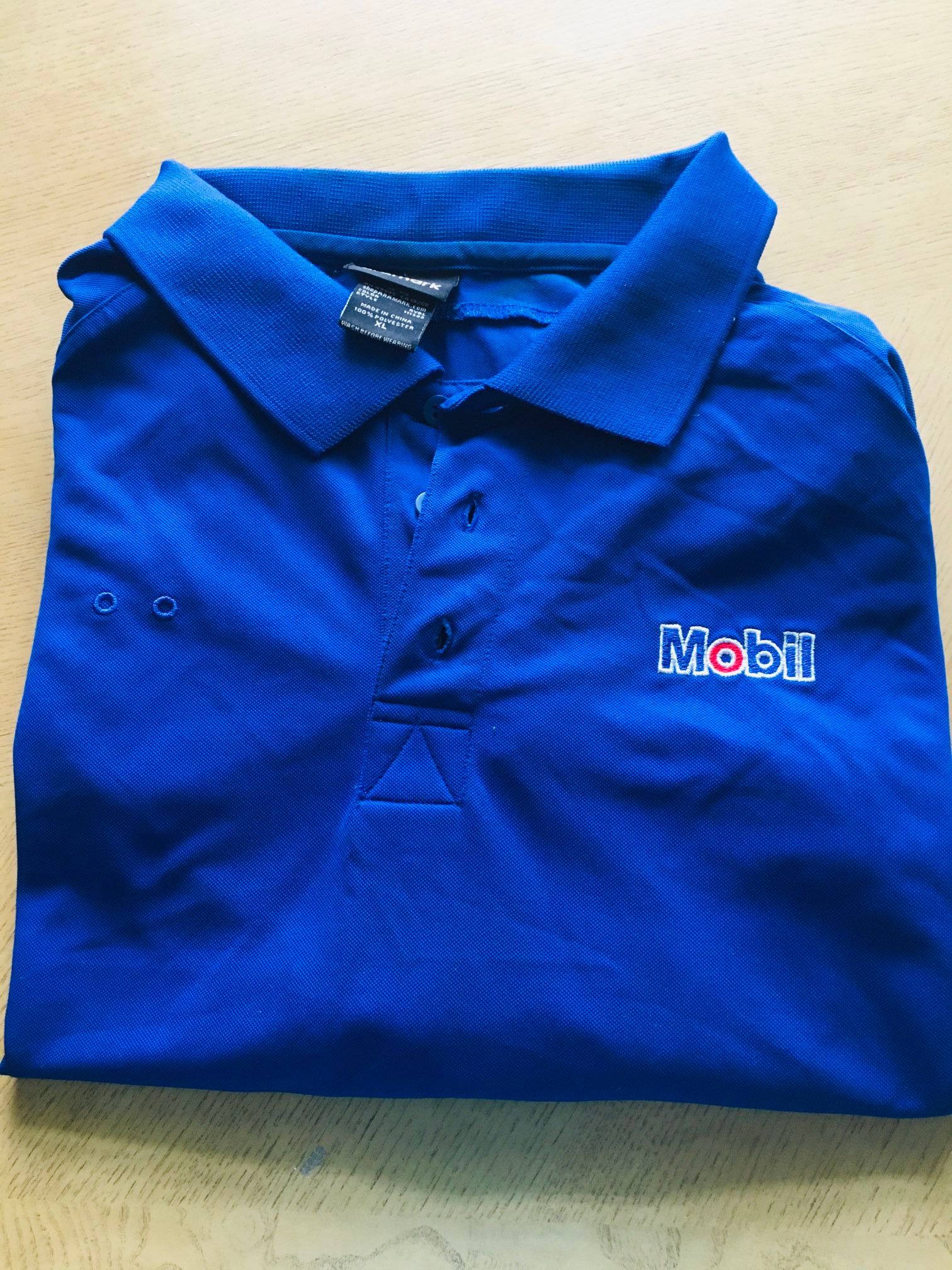 Brand New Mobil Gas Station Size S,M,L, XL