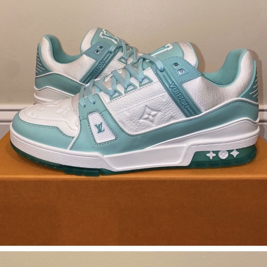 Louis Vuitton Trainer for Sale in Queens, NY - OfferUp