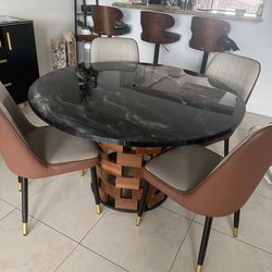 Juego comedor 4 sillas con diseño personalizado epoxi