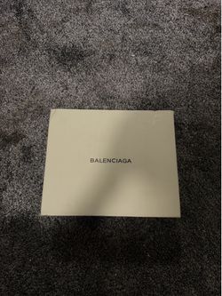 black balenci fur slides