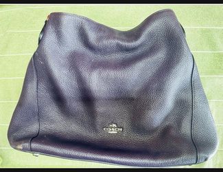 Coach Purple Pebbled-Leather Shoulder Bag 14x11x3