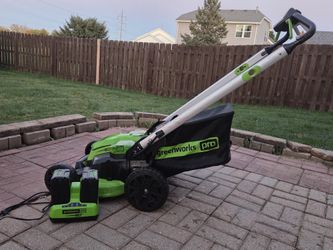 Electric Mower. Greenworks Pro 25 Inch (Won't Start) Batteries And Charger Included!!