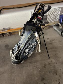  Golf Clubs (Read Description) 