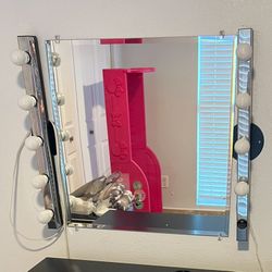 Vanity Mirror With Lights