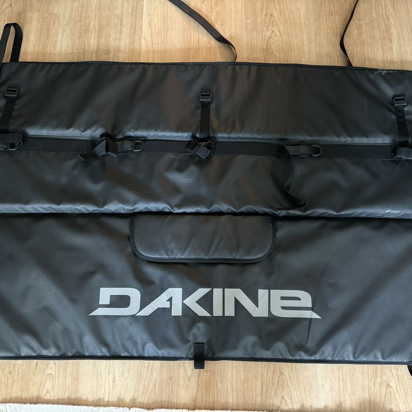 Dakine Pickup Pad - Tailgate Cover For Midsize Trucks