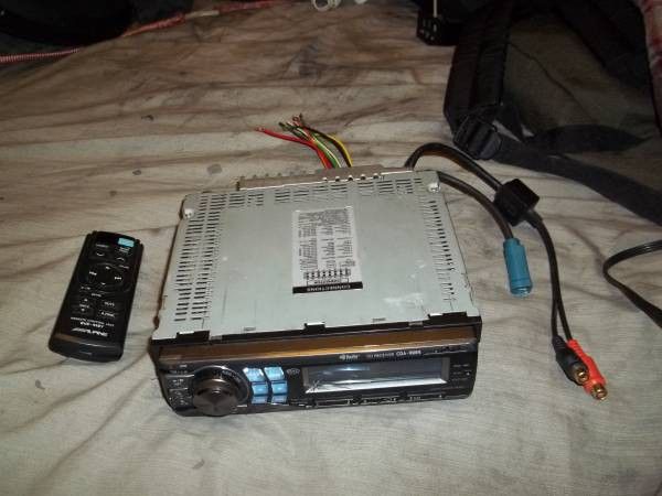 Alpine Cda 9885 Old School Car Stereo