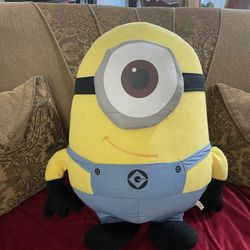 Giant Minion Plush Toy