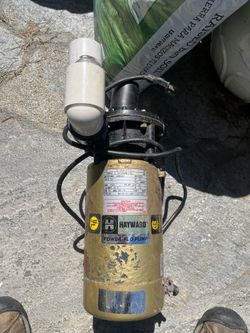 3/4 HP 110 volt plug in Hayward pump