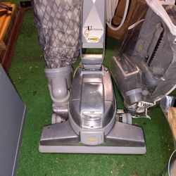 Kirby Vacuum Cleaner 
