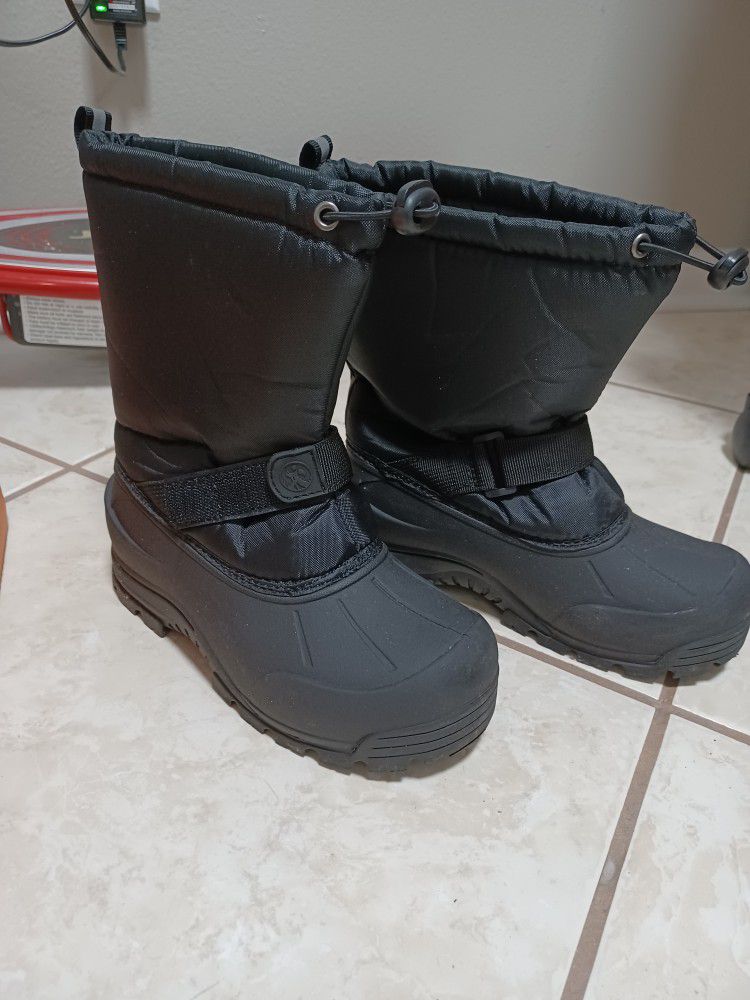 Snow Boots For Boys Size 4