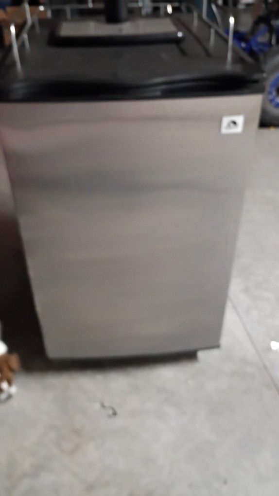 Igloo Kegerator