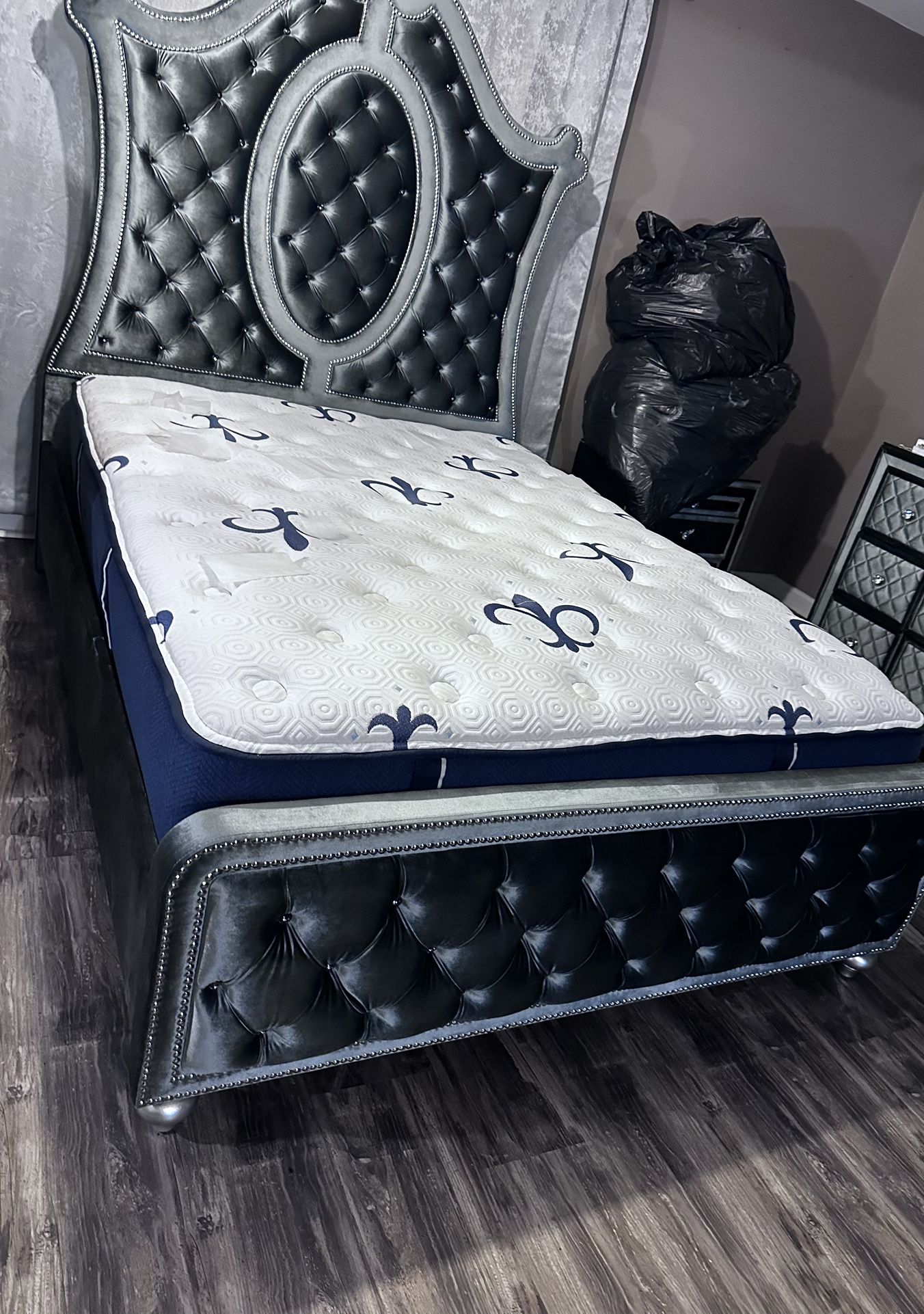 BedFrame