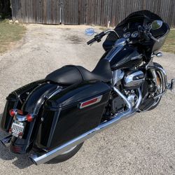 2023 Harley Davidson FLTRX Road Glide