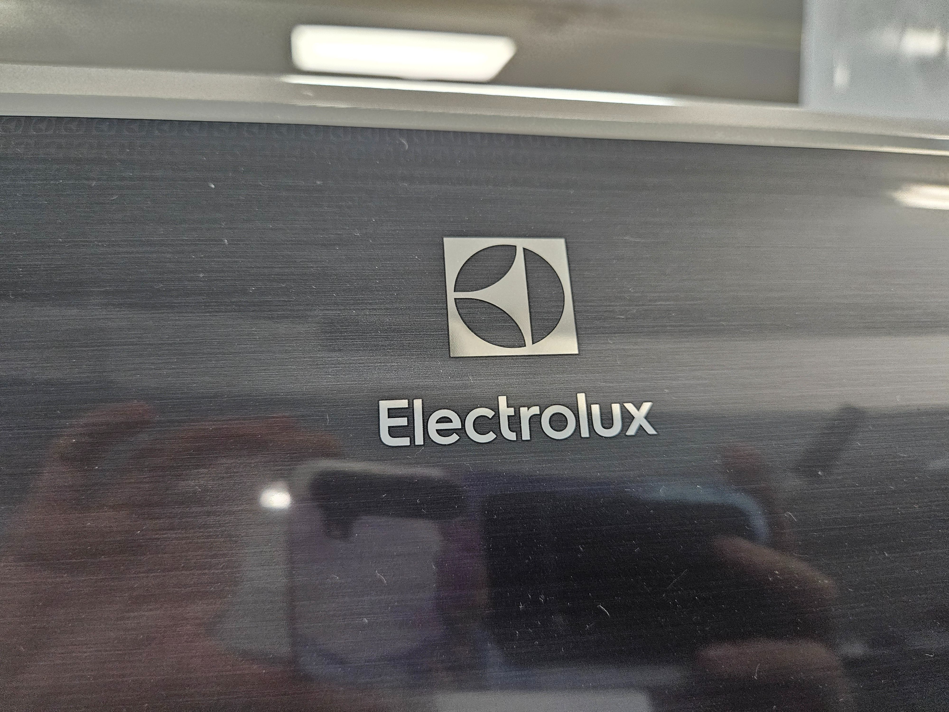 Refurbished Electrolux GAS White Stackable Washer and Dryer Set