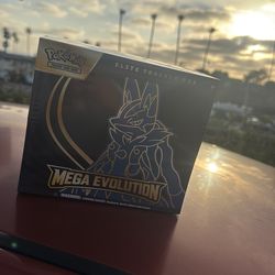 Mega evolutions ETB