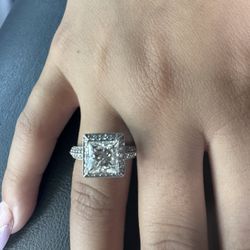 Wedding Ring White Gold 