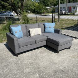 *FREE DELIVERY* LIKE NEW Grey Sectional Sofa Couch 