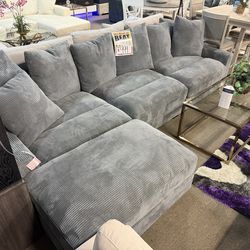 Cozy modular sectional!😍✅🎉 Easy financing! SALE!