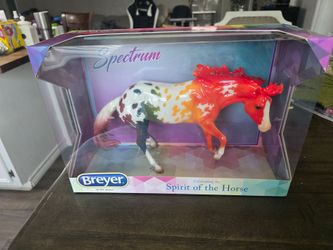 Breyer Spectrum Traditional Model Horse Spirit of the Horse - Plastic Figure