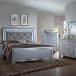 4 Pc Queen Bedroom Set