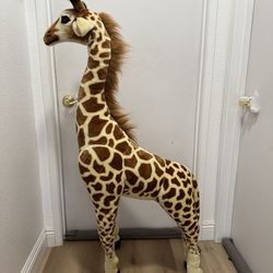 Stuffed Animal Giraffe