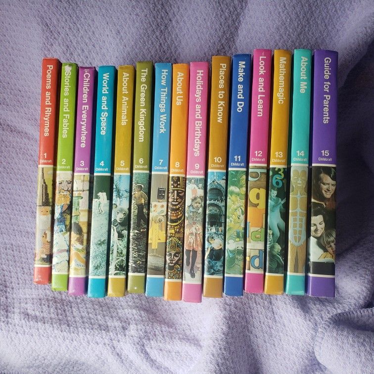 Childcraft 1981 Books The How and Why Library - #1-15.
