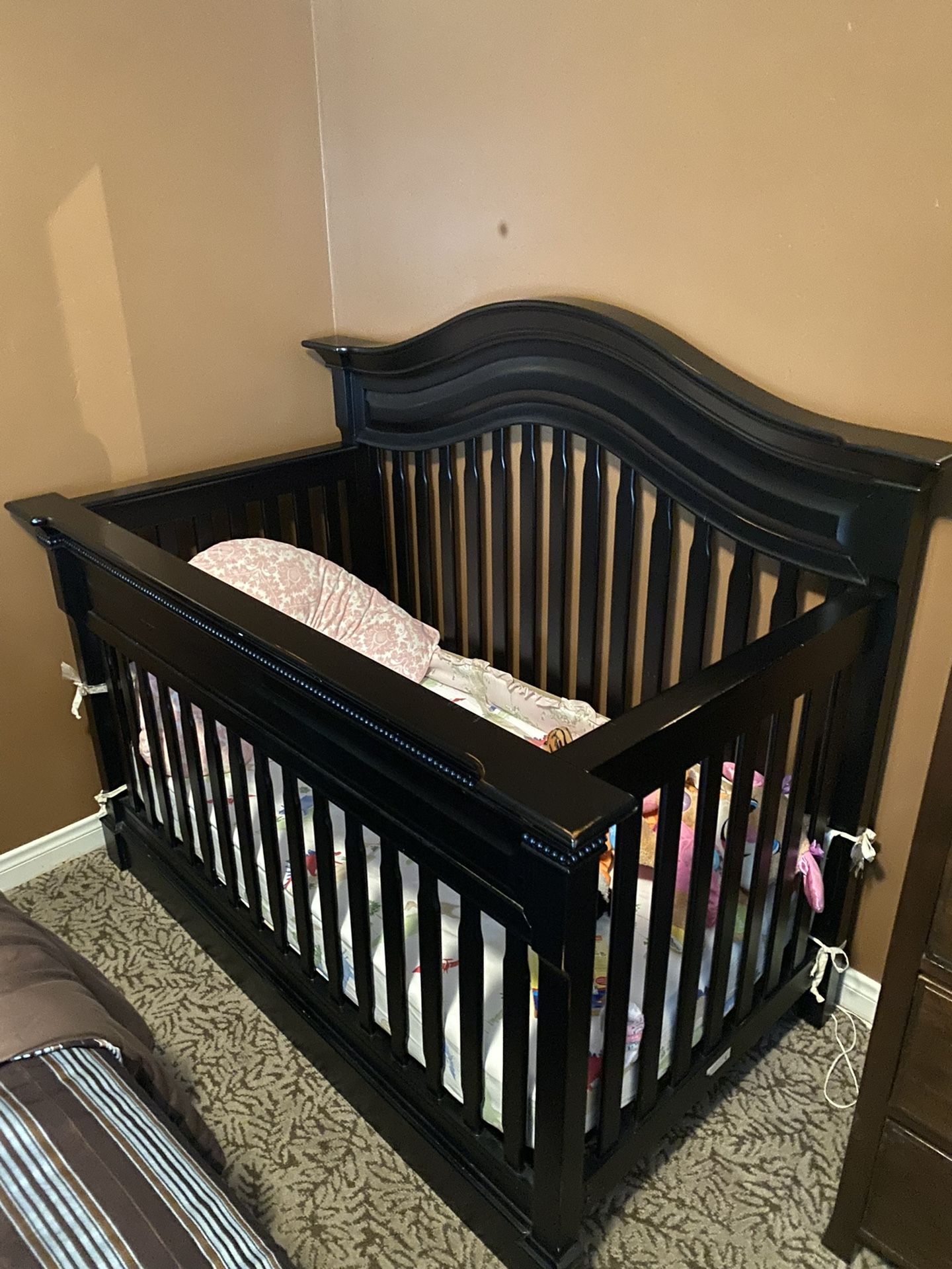 legendary Babi Italia Parrish Lifetime Crib® W Mattress