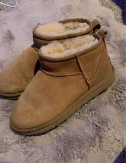 UGG ultra mini