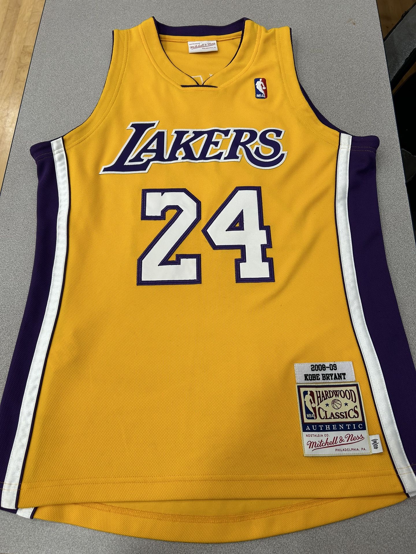 Kobe Bryant Authentic Mitchell & Ness Jersey 