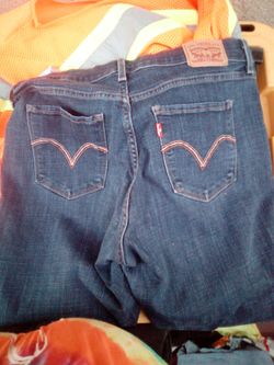 Levis pants