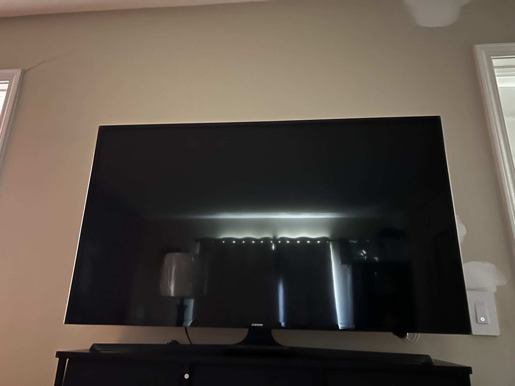 TV Samsung 49”