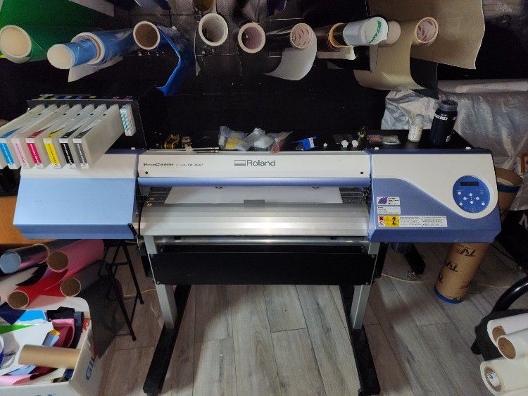 Roland 32 Inch Printer/cutter