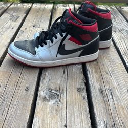 Metallic Black and Red Air Jordan 1 Mids Men’s size 12